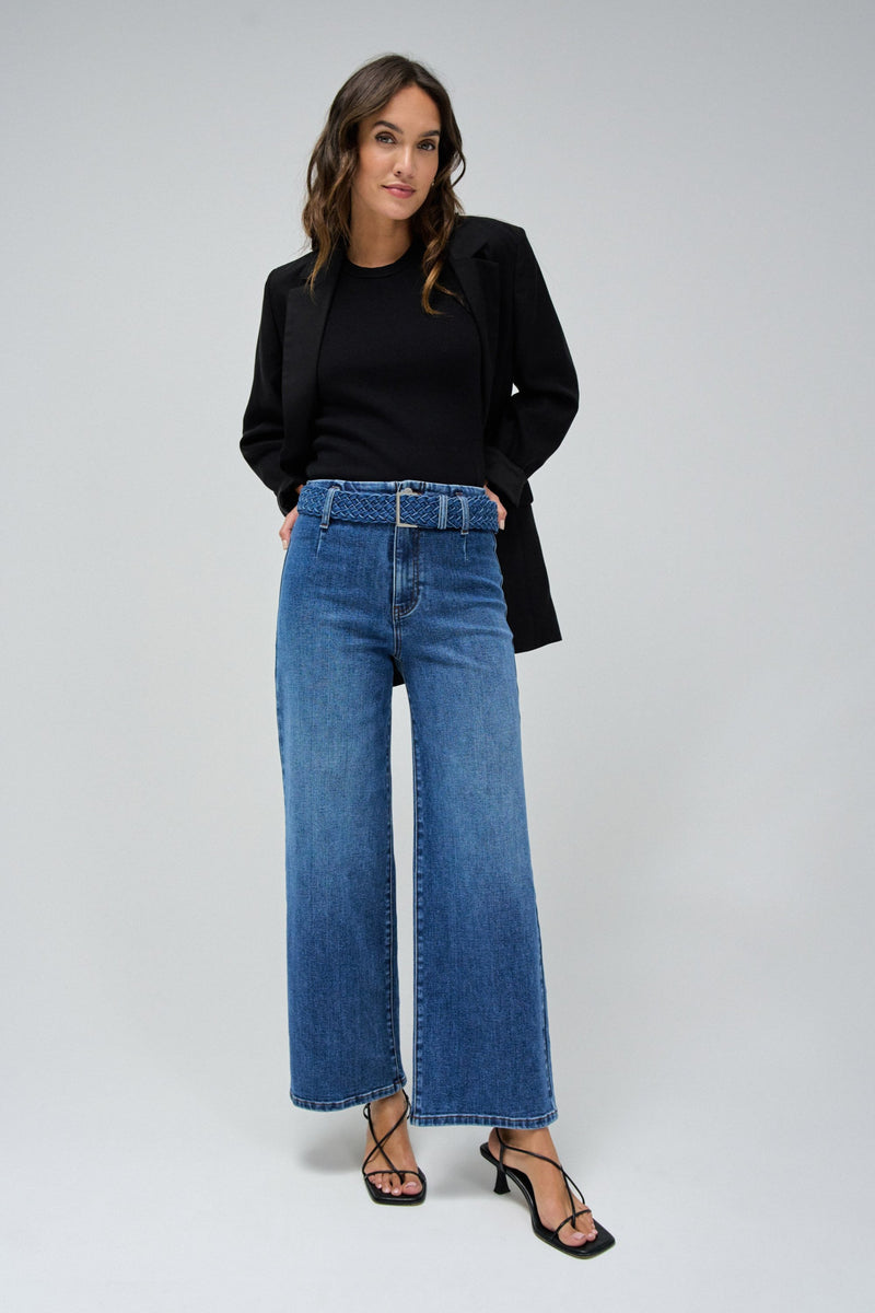 True Wide Cropped Jean - Blue