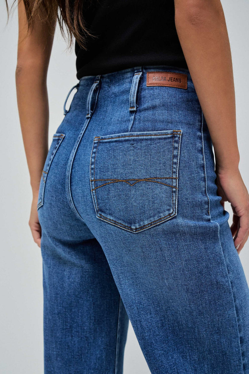 True Wide Cropped Jean - Blue