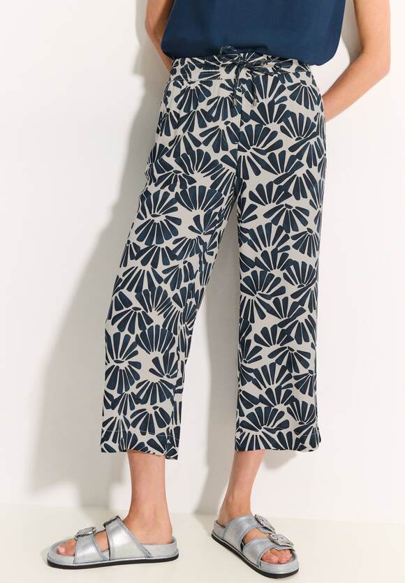 Neele AOP Crop Trousers - Dark Petrol Blue