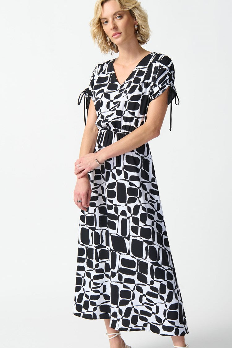 Geometric Print Dress - Vanilla/black