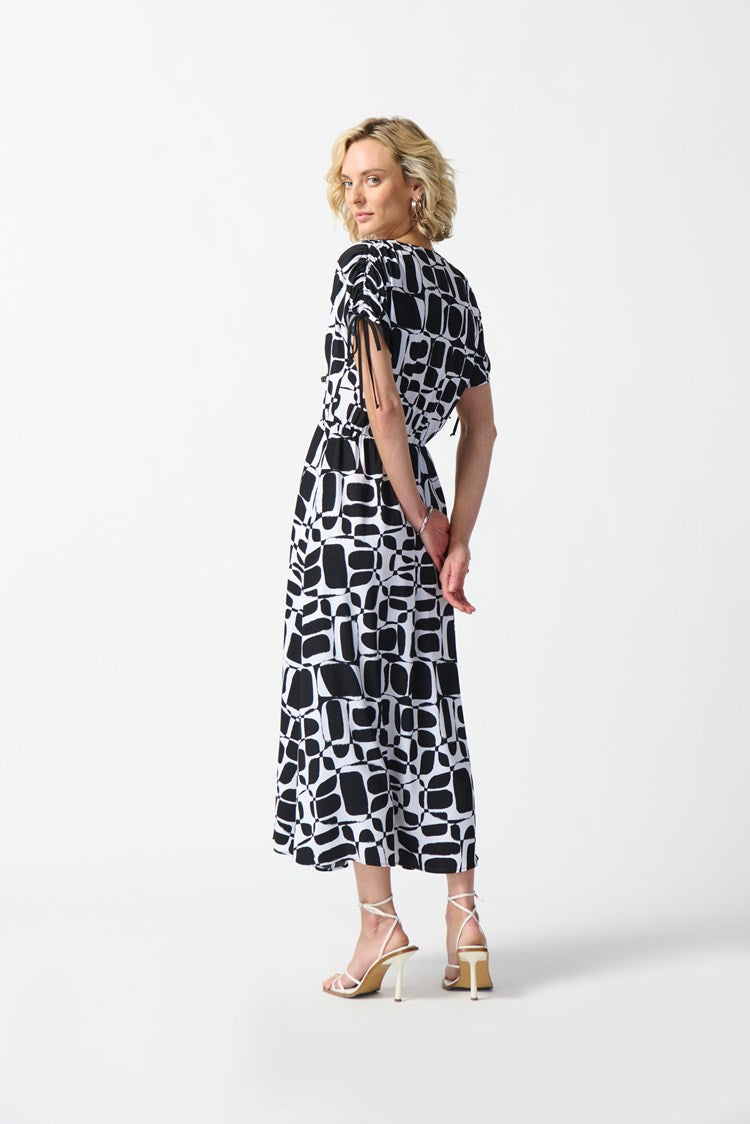 Geometric Print Dress - Vanilla/black