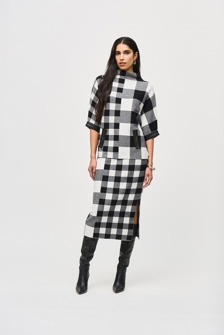 Plaid Jacquard Knit Skirt - Black/vanilla