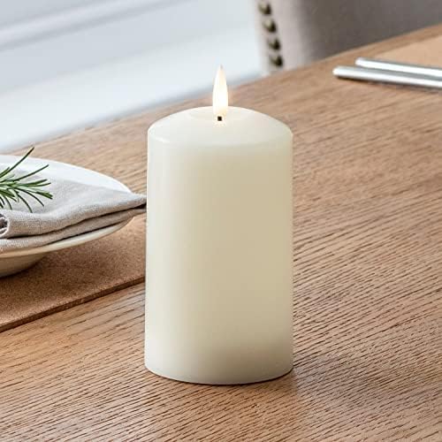 Unscented Ivory Pillar Candle - 7 x 8cm