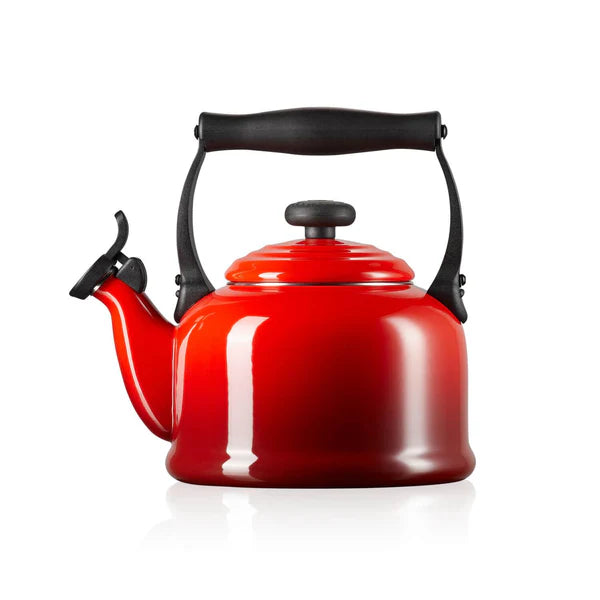 Traditional Whistling Kettle 2.1L - Cerise