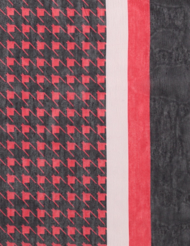 Symbiotic Red Shawl - Red/black Houndstooth