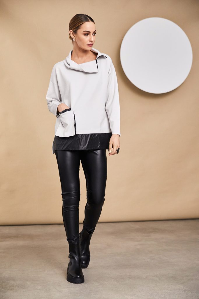 Contrast Hemband High Neck Top - Black/sand