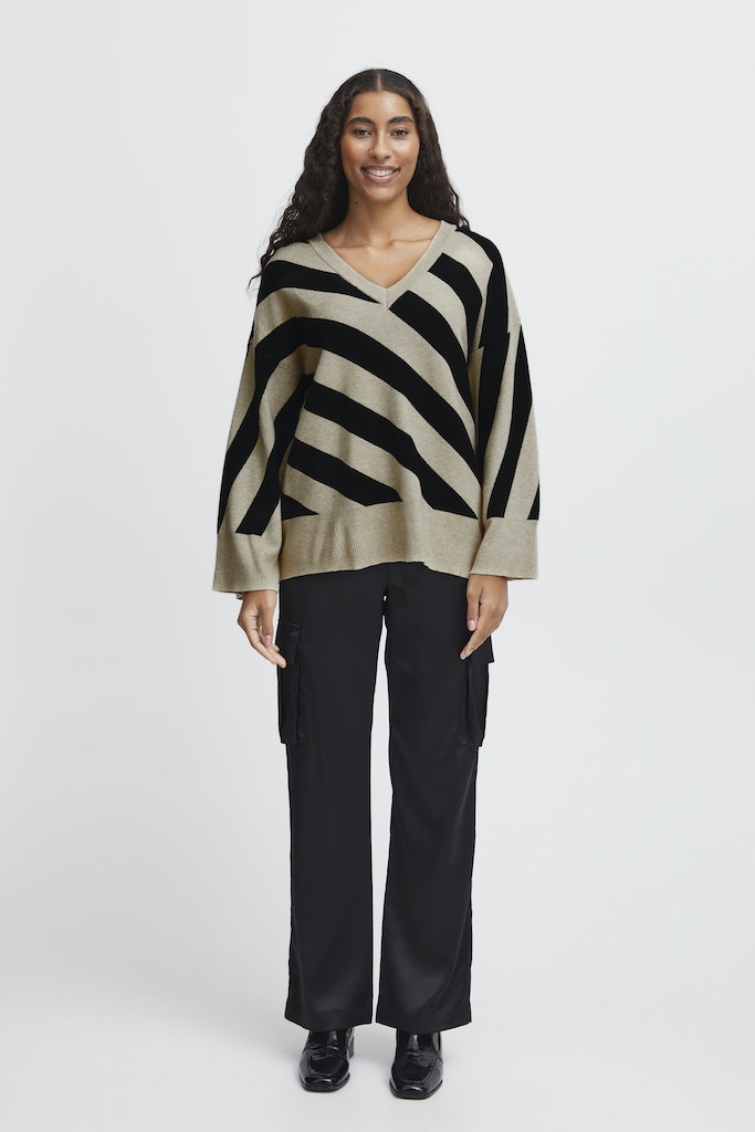 Miran V Neck Jumper - Black Mix