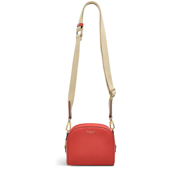 Arden Crescent Zip Crossbody - Lava