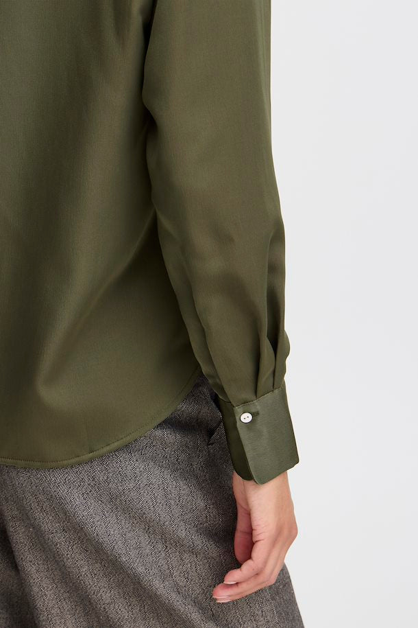 Dolora Plain Shirt - Olive Night