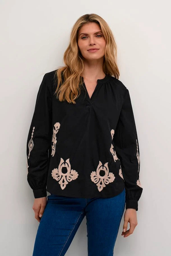 Ipilo Motif Blouse - Oriental Black/offwhite