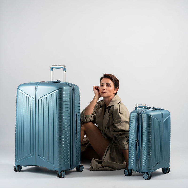 Evae Cabin Spinner Case 55cm - Light Blue