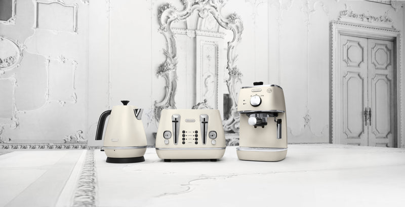 Distinta Coffee Machine White