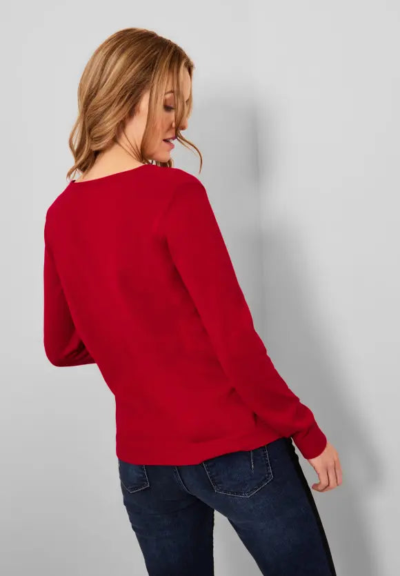 V Neck Jumper - Strong Red