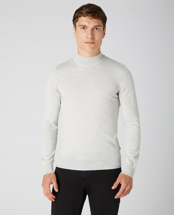 Turtle Neck Knitwear - Light Grey