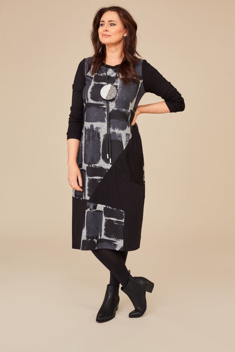 Square Print Dress - Black/grey