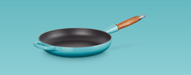 28cm Signature Cast Iron Frying Pan With Wooden Handle - Teal